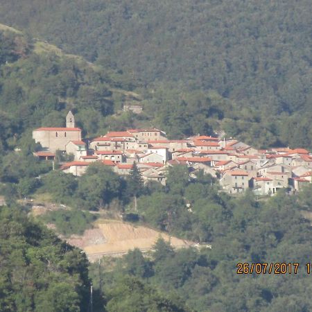 Viandanti, Artisti E Sognatori Bed & Breakfast Comano  Bagian luar foto