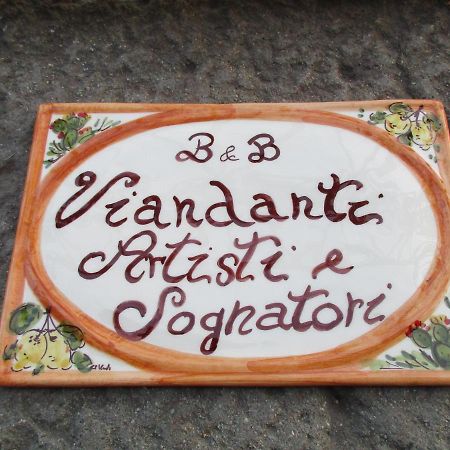 Viandanti, Artisti E Sognatori Bed & Breakfast Comano  Bagian luar foto